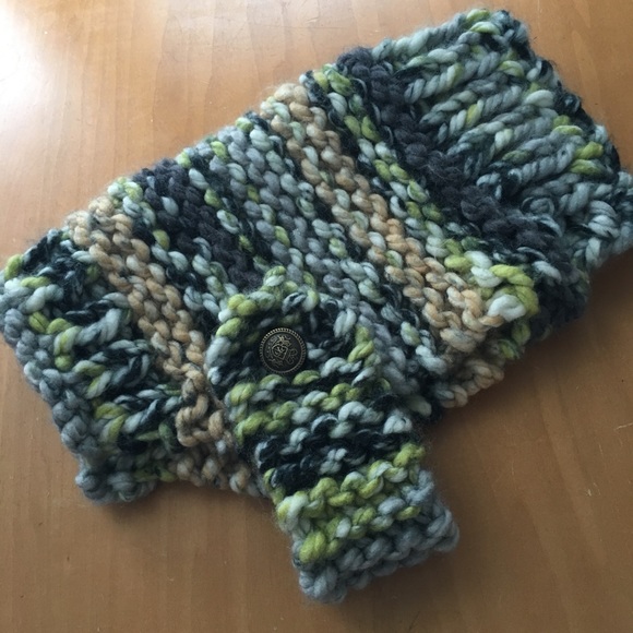 Other - NWT Chunky knit dog sweater